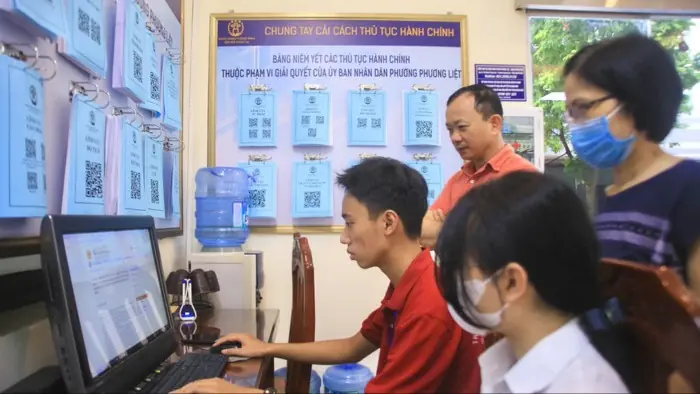 Hà Nội: Nhờ chuyển đổi số, thủ tục hành chính được giải quyết nhanh chóng, thuận tiện